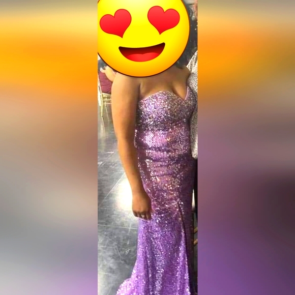 Prom/Evening Gown - Picture 6 of 6